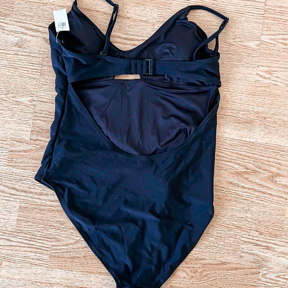 NWT Women's Swimsuit - Old Navy size Large - Picture 6 of 8